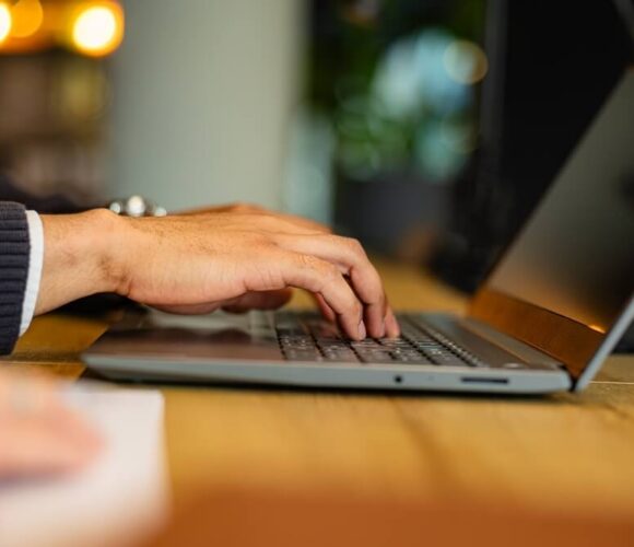 Kompetencje cyfrowe – czym są i jak je rozwijać?